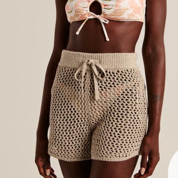 Abercrombie crotchet shorts - Picture 5 of 5